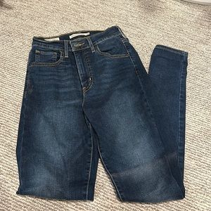 Levi’s Mile High Super Skinny